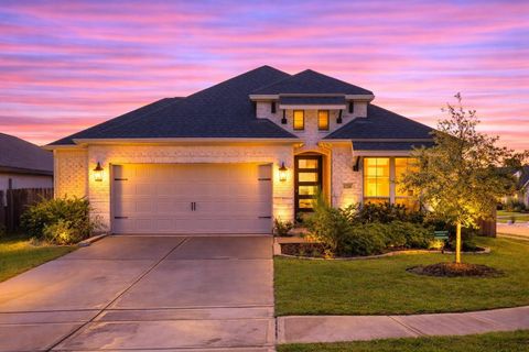 Homes For Sale - 42208 Cubierto Trace<br/> Magnolia, TX 77354