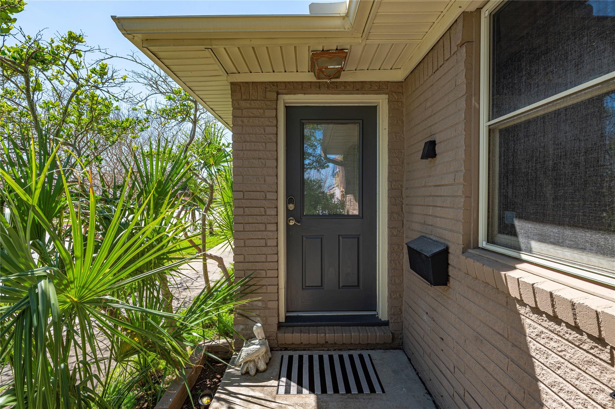 4526 Avenue S