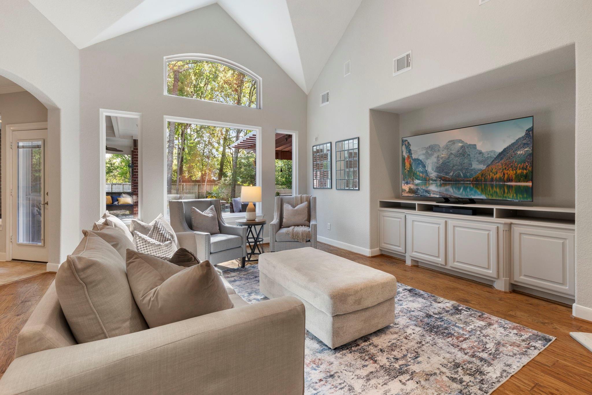 2102 Hickory Village Court