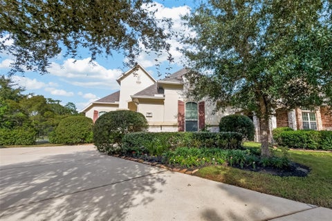 Photo of 105 Sundown Ridge Place, Tomball, TX 77375 (MLS # 35632780)