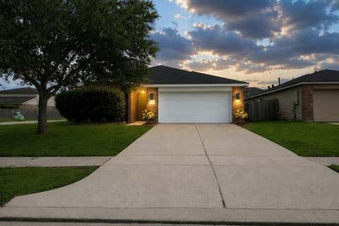 Homes For Rent - 301 Turquoise Trade Drive<br/> La Marque, TX 77568