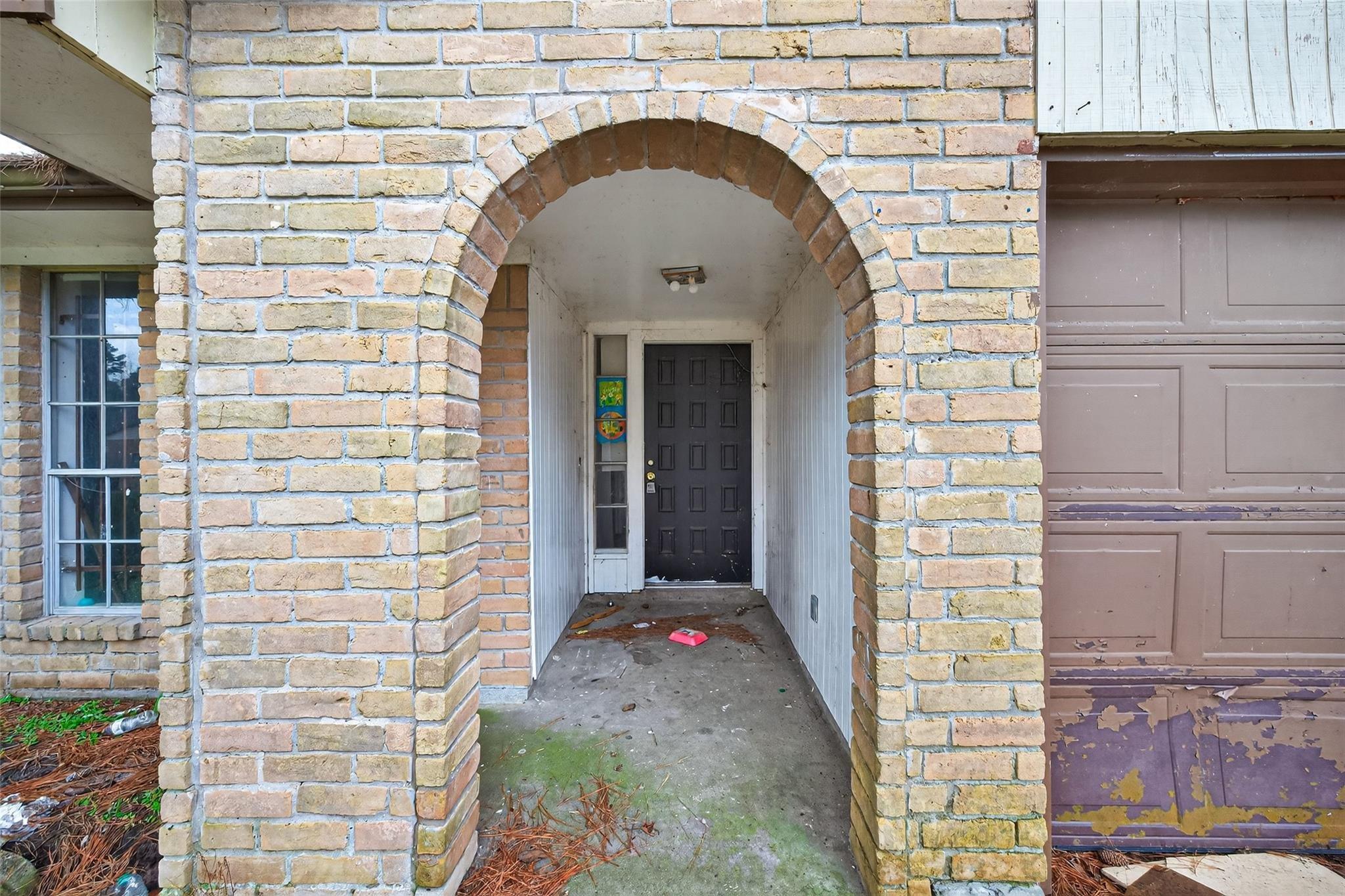 8006 White Swan Drive