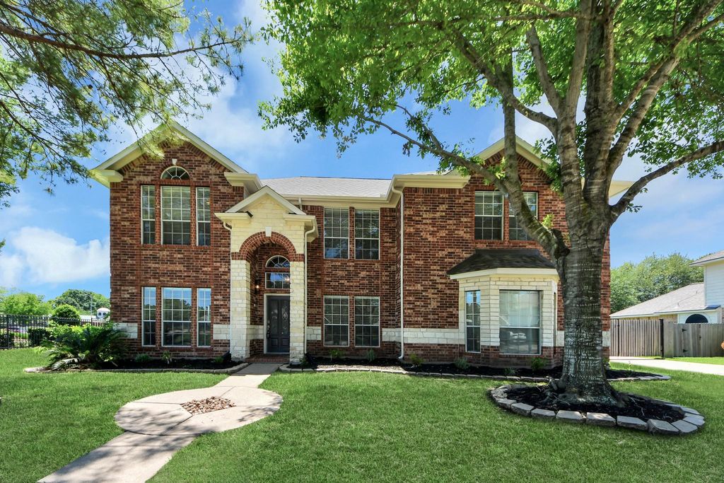 Photo of 6014 Hard Rock Lane, Richmond, TX 77469 (MLS # 33618344)