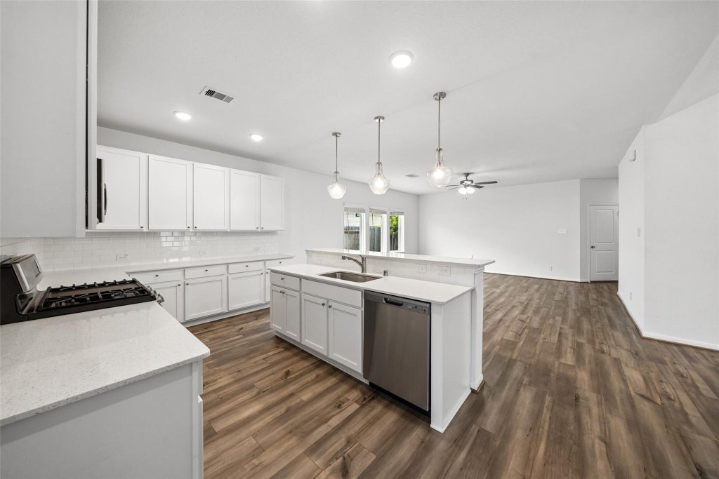 Photo of 15218 White Moss Drive, New Caney, TX 77357 (MLS # 7617903)