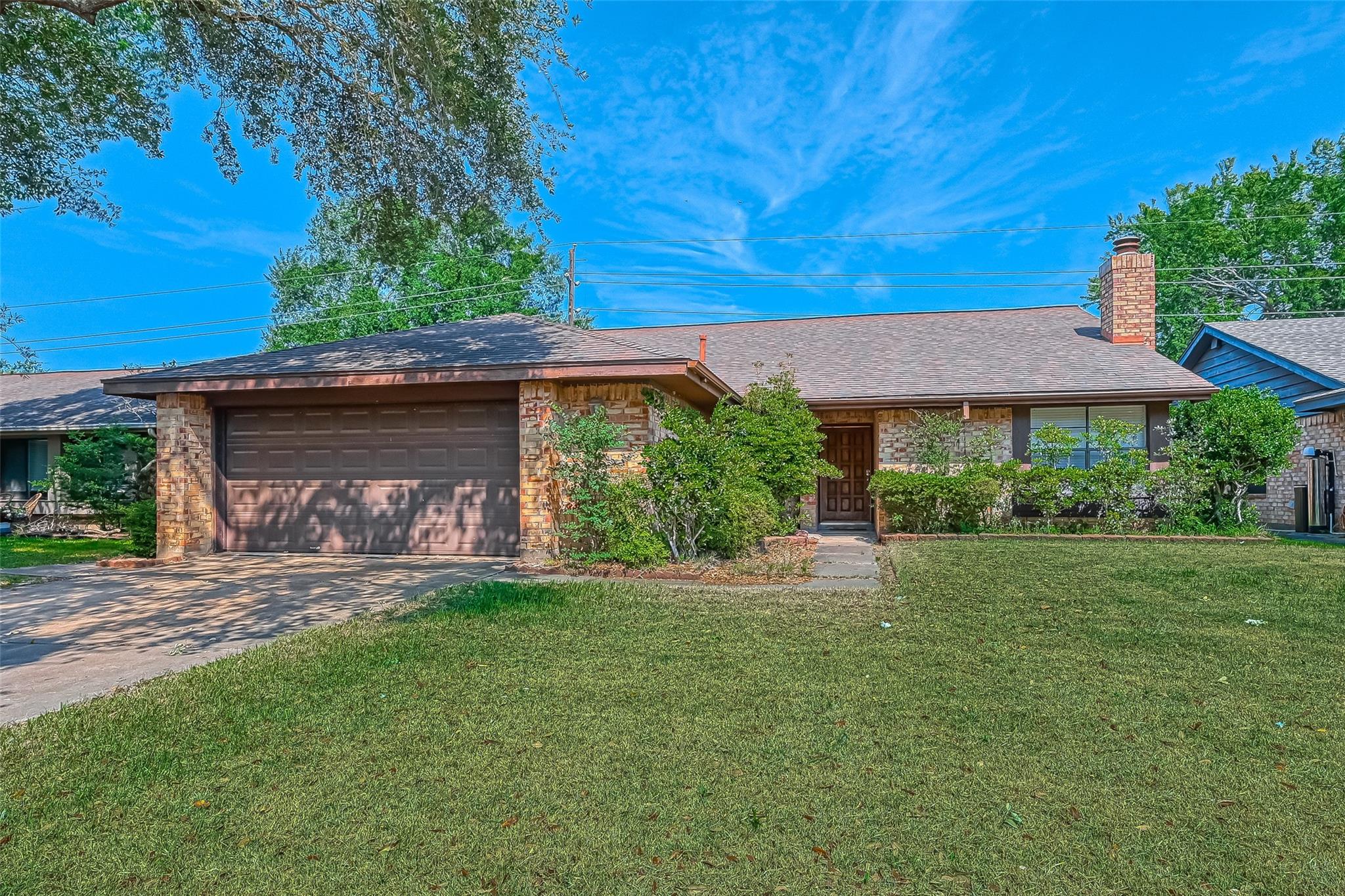 2215 Fort Laramie Drive