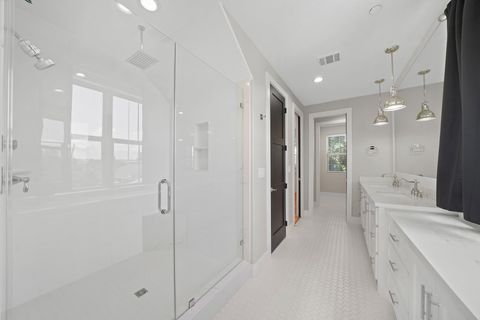 Tiny photo for 5343 Larkin Street, Houston, TX 77007 (MLS # 95752804)