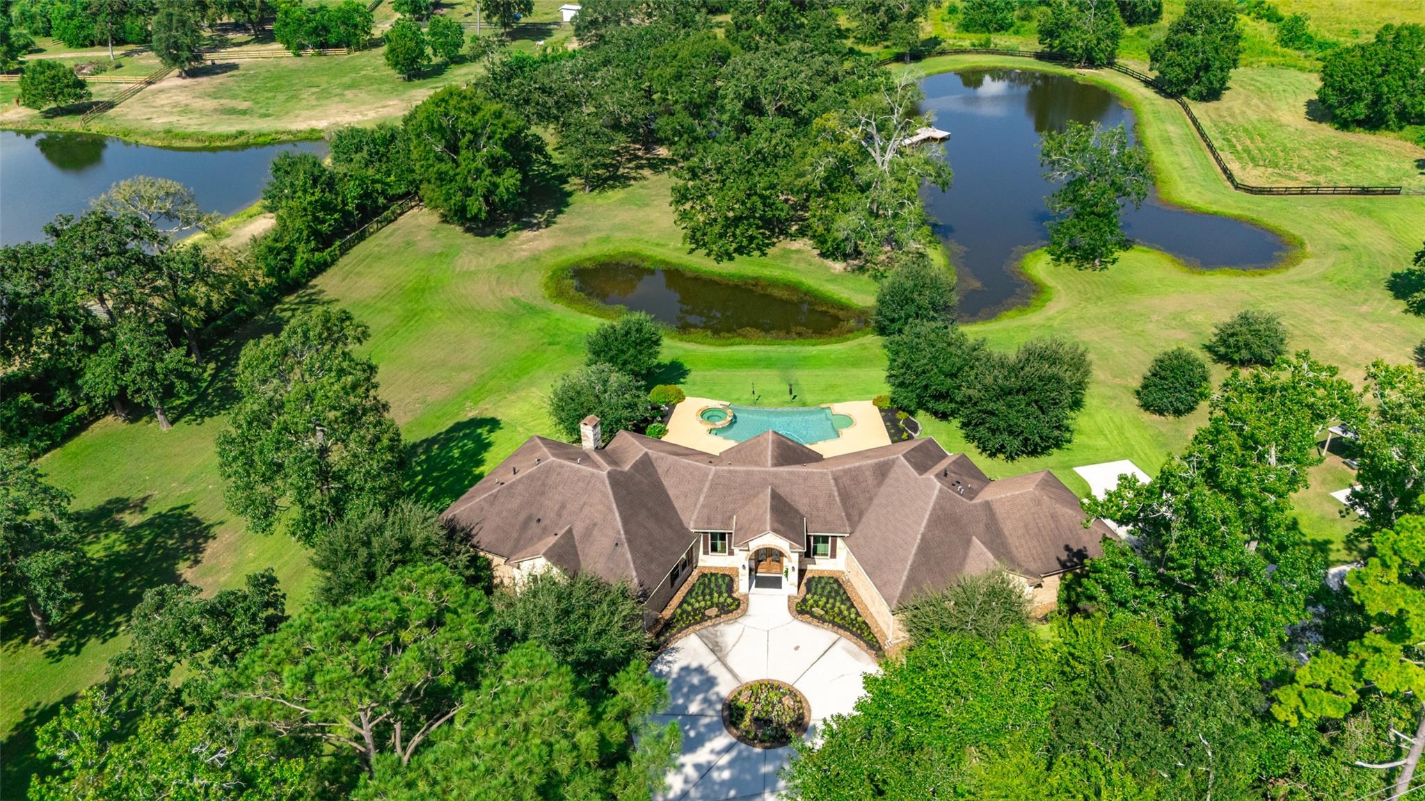 1041 Superior Road