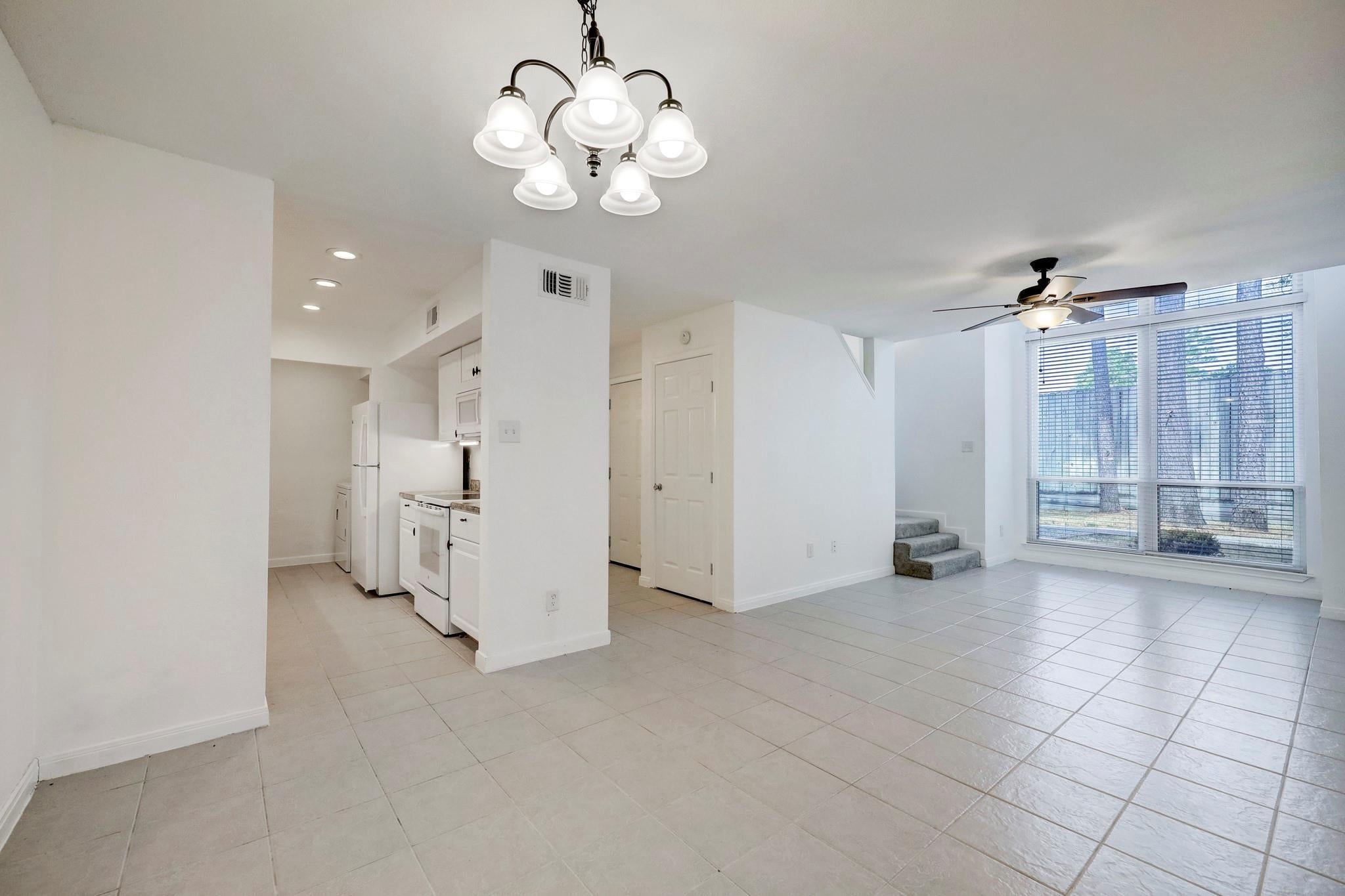 16120 Stuebner Airline Road 611