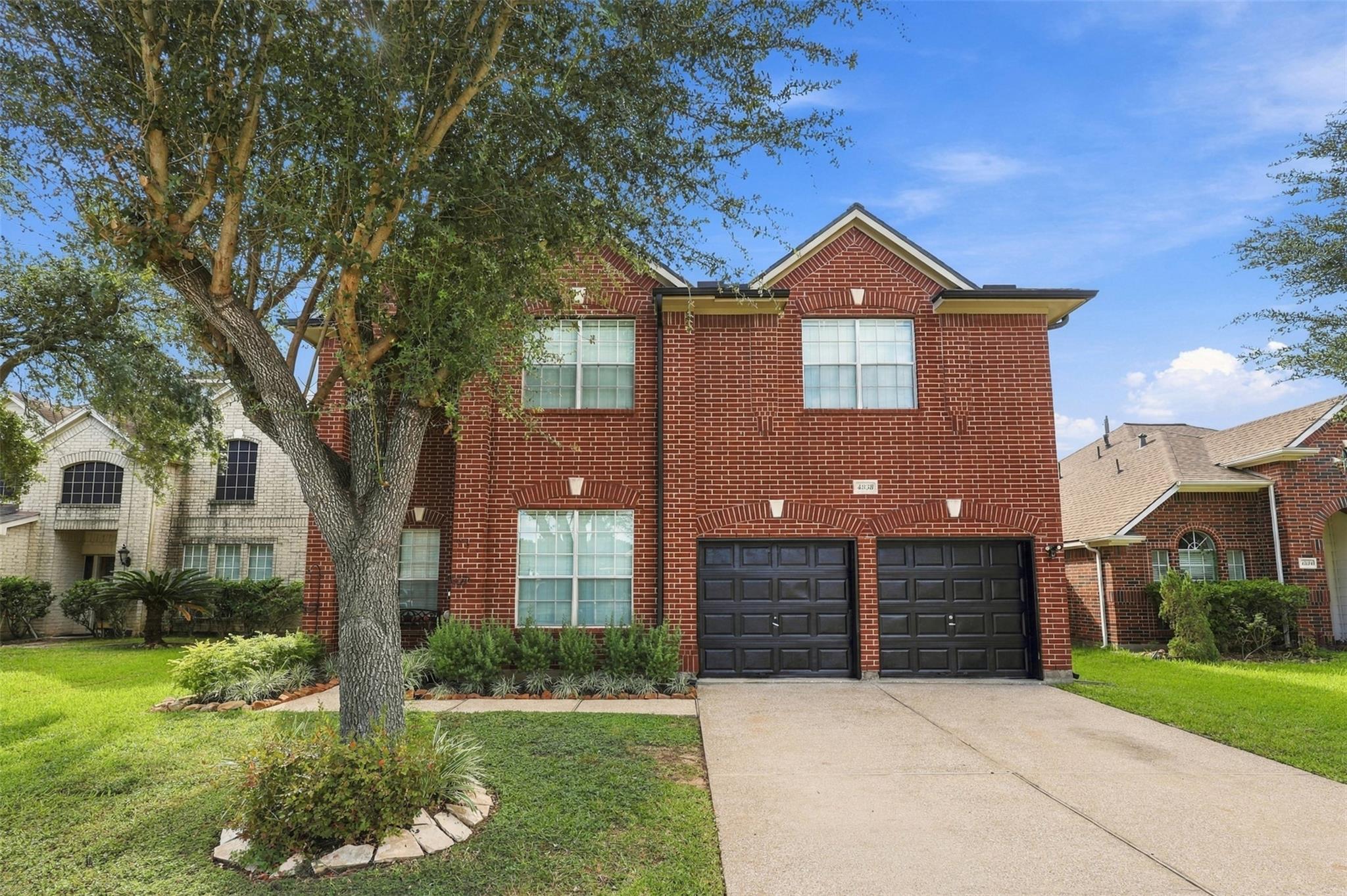 4838 Roaring Springs Road