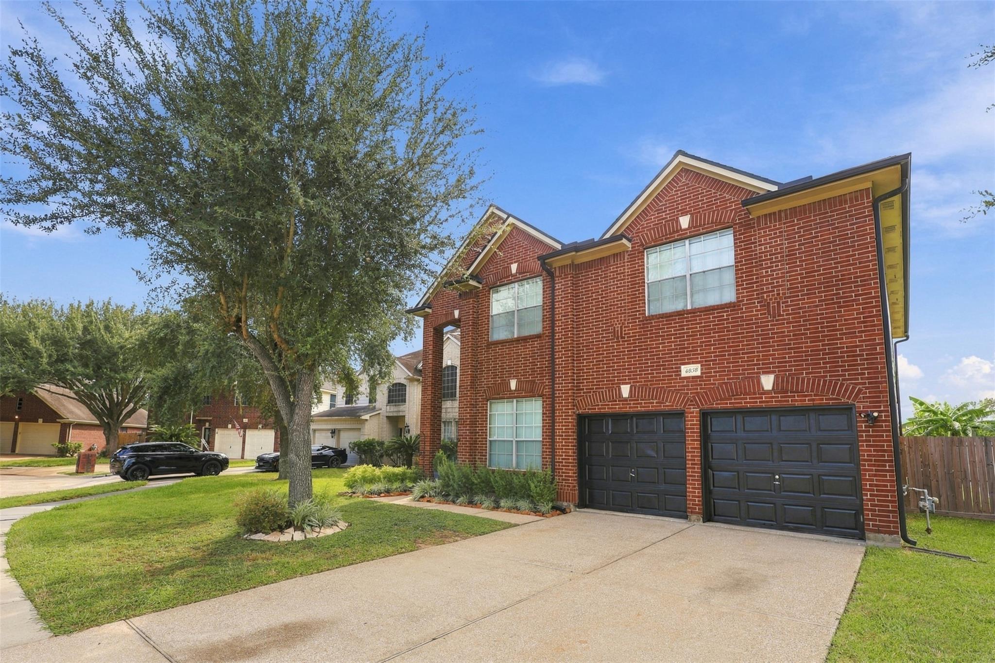 4838 Roaring Springs Road