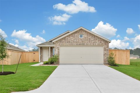 Photo of 723 Umbrella Tree Drive, Magnolia, TX 77354 (MLS # 83875032)