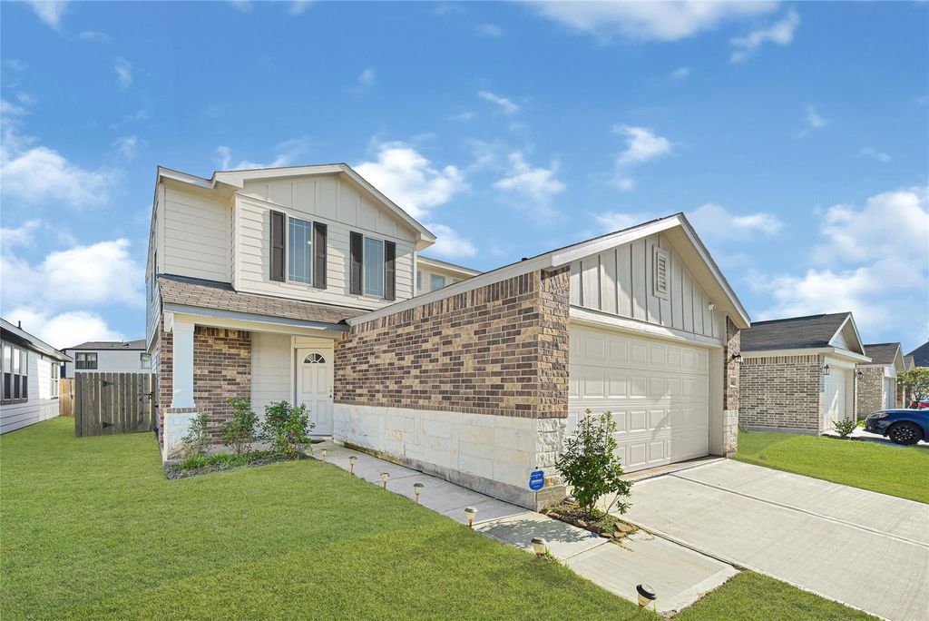 Photo of 5341 Basquiat Drive, Houston, TX 77048 (MLS # 53599709)