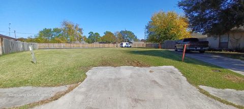 Photo of 15314 E Ritter Circle, Houston, TX 77071 (MLS # 12060230)