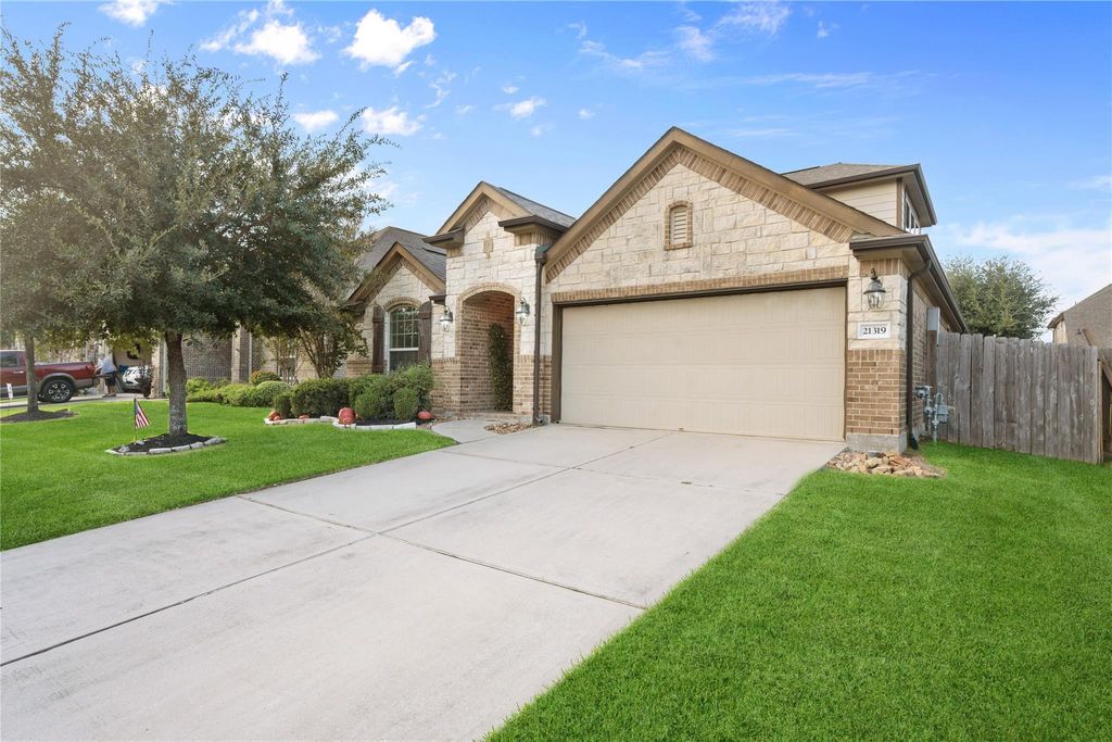Photo of 21319 Sweet Auburn Lane, Porter, TX 77365 (MLS # 98345486)