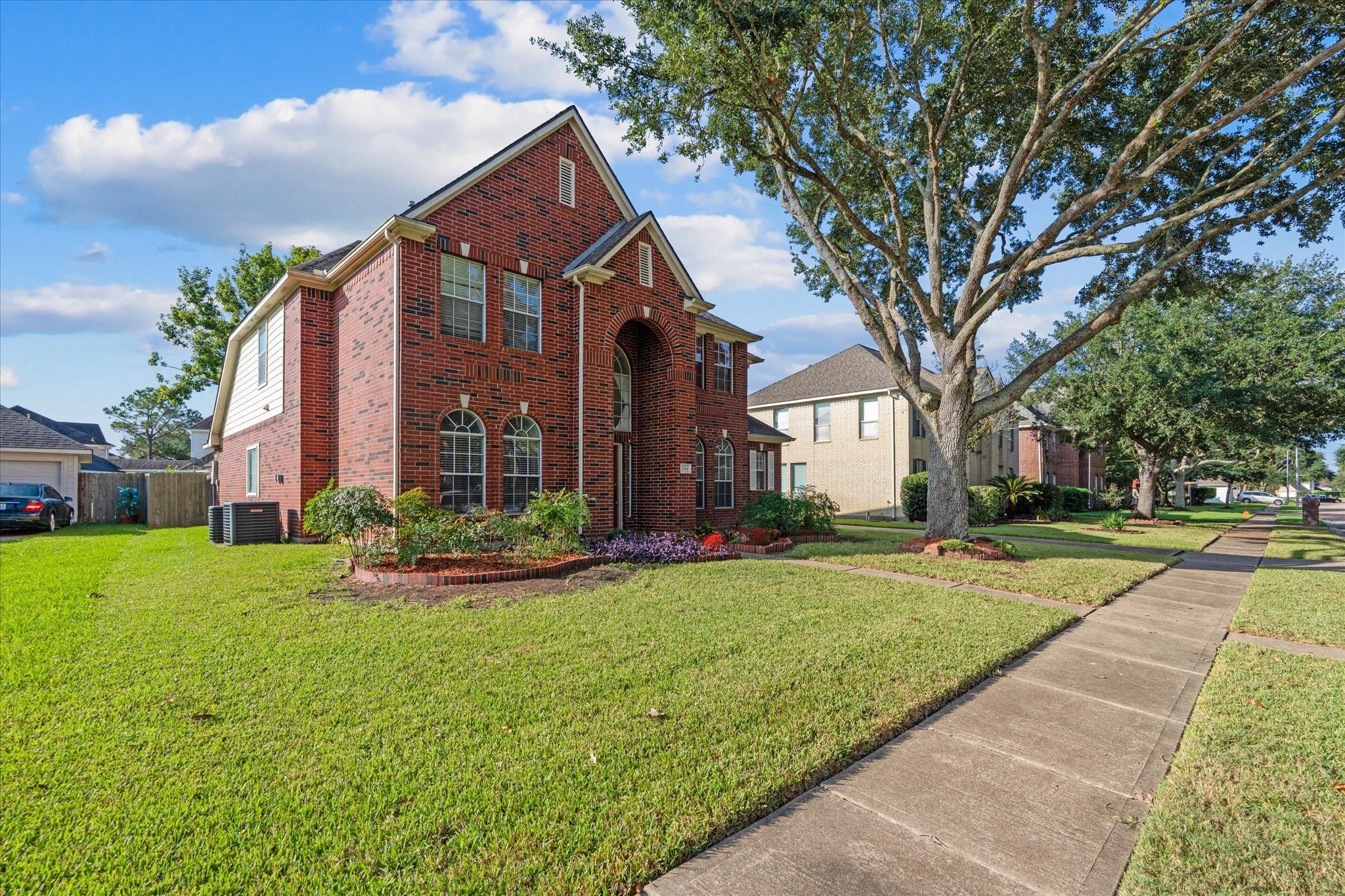 3914 Clarestone Drive