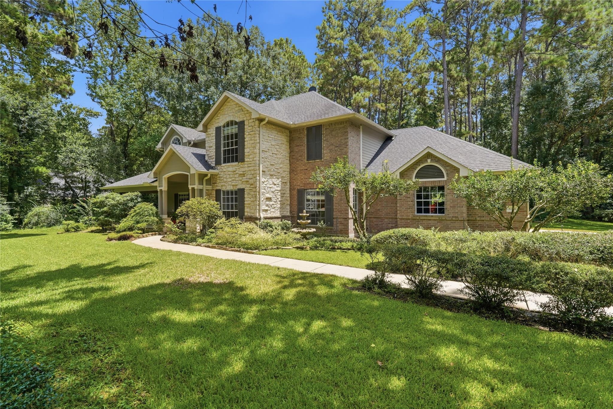 8766 Skyline Lane