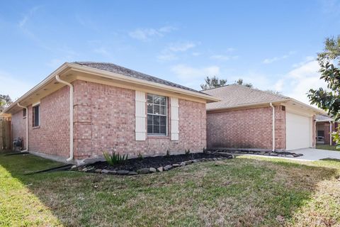 Photo of 4919 Bayboro Park Drive, Friendswood, TX 77546 (MLS # 3681123)