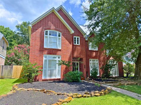 Photo of 5623 Sycamore Creek Drive, Houston, TX 77345 (MLS # 61921394)