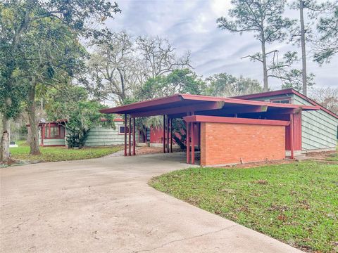 Apartment For Sale - 530 Circle Way<br/> Brazoria County, Lake Jackson, TX 77566