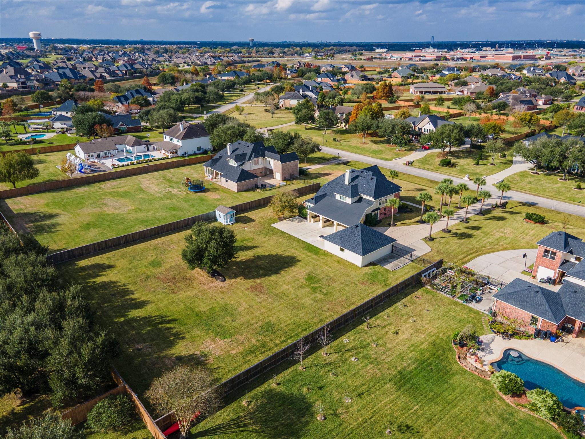 3913 Summer Manor Drive