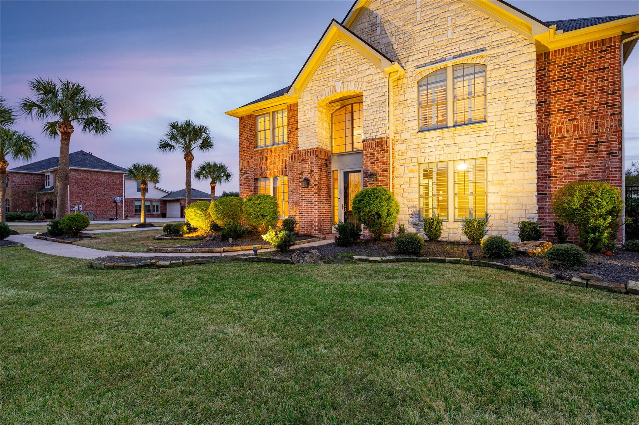 3913 Summer Manor Drive