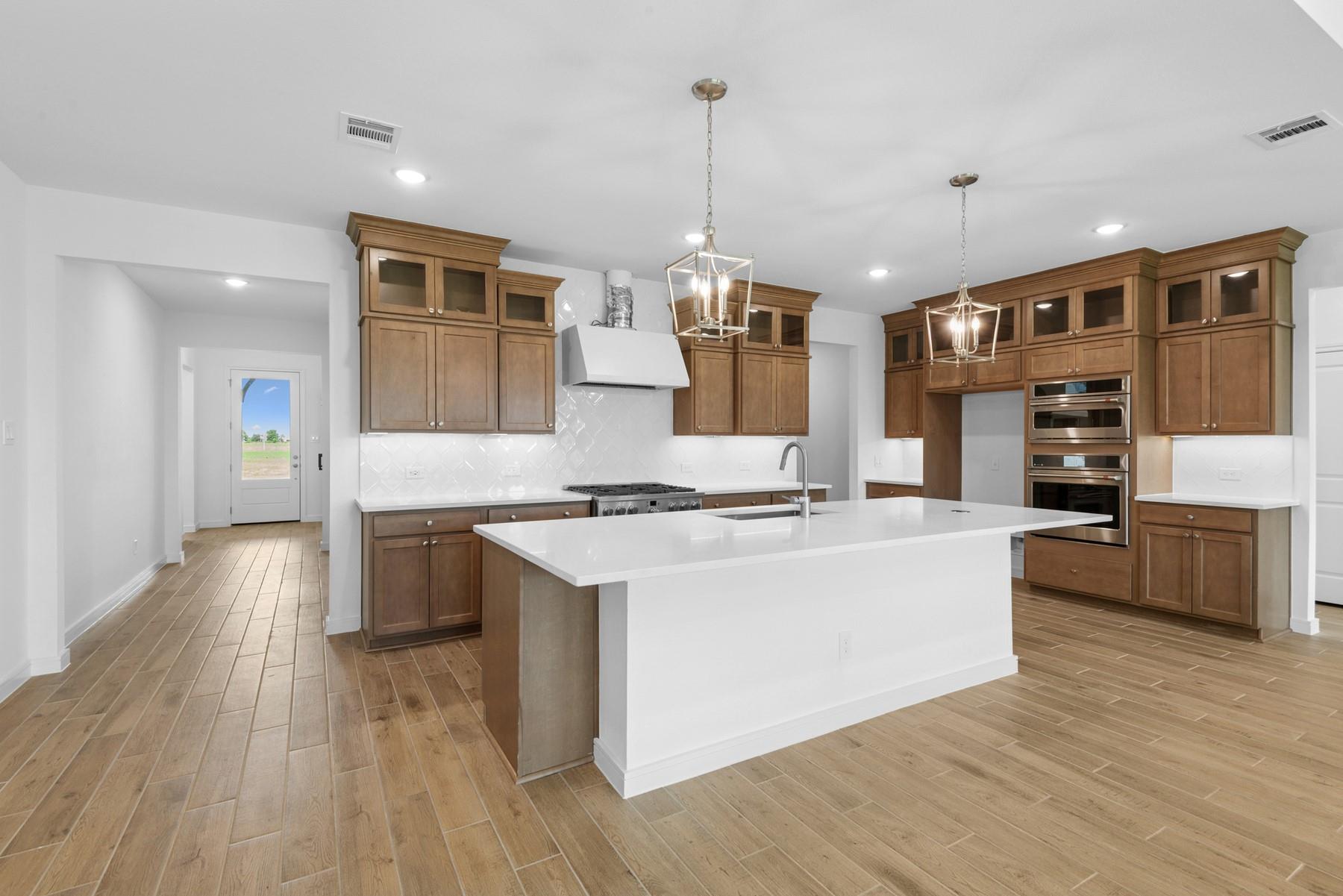 11618 Old Fashion Circle