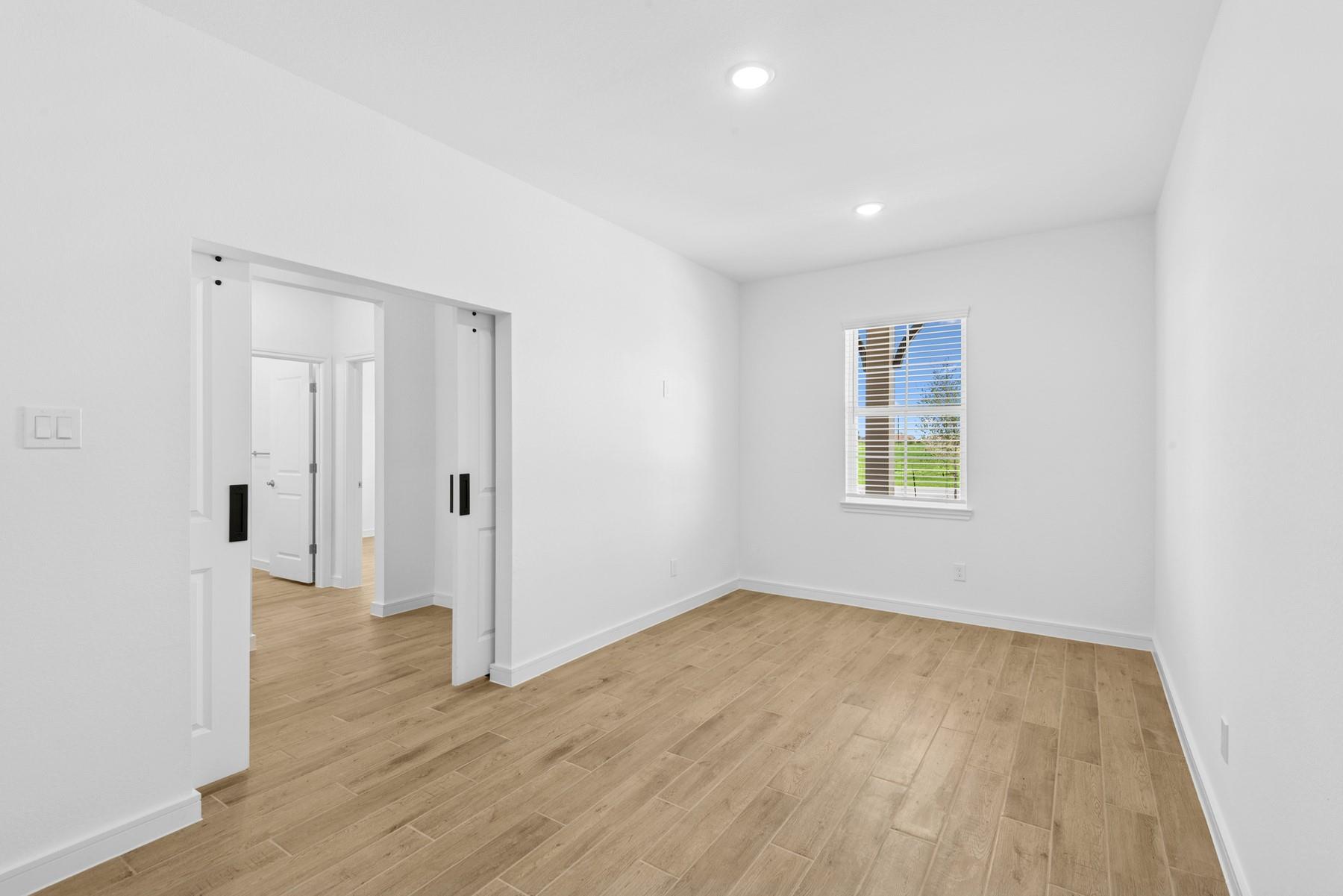 11618 Old Fashion Circle