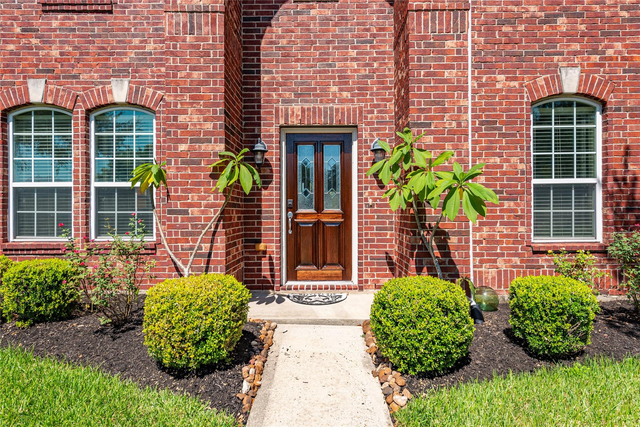 686 Fountain View Lane