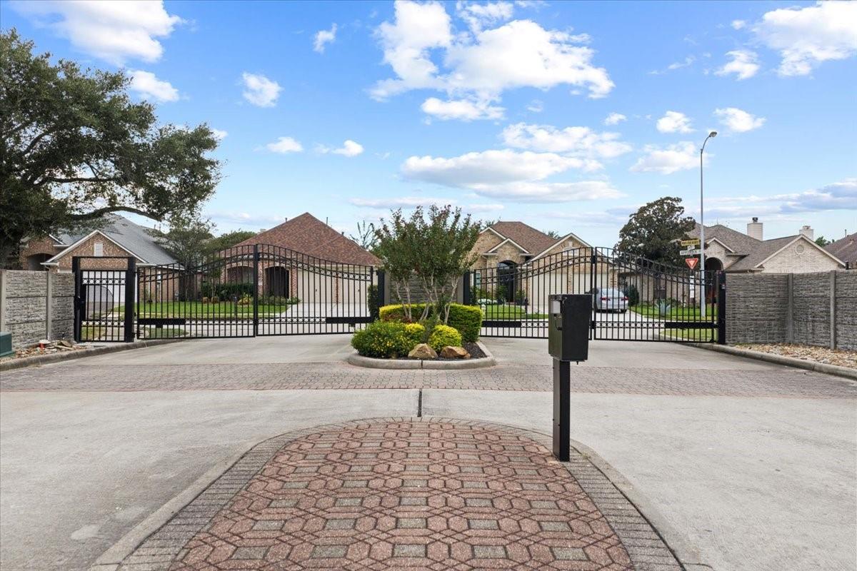 4019 Applerock Drive