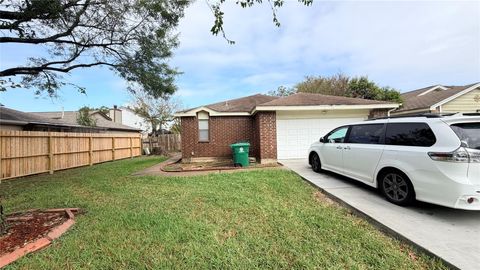 Photo of 12724 Westpark Drive, Houston, TX 77082 (MLS # 12379398) Photo of 12724 Westpark Drive, Houston, TX 77082 (MLS # 12379398)