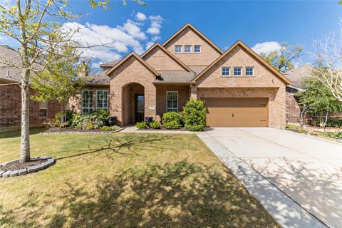 Homes For Sale - 208 Woodside Court<br/> Clute, TX 77531