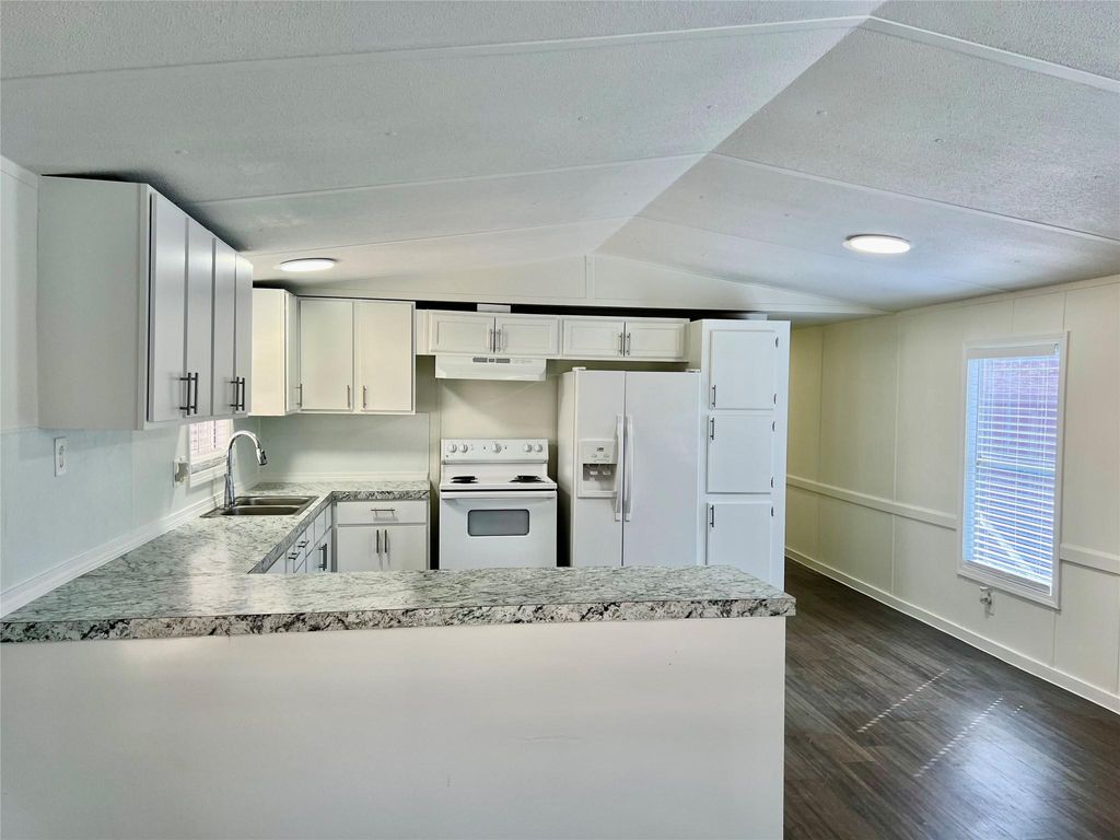 Photo of 20517 N Navasota Drive, New Caney, TX 77357 (MLS # 28481594)