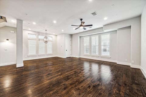 Tiny photo for 912 Yale Street #D, Houston, TX 77008 (MLS # 7179301)
