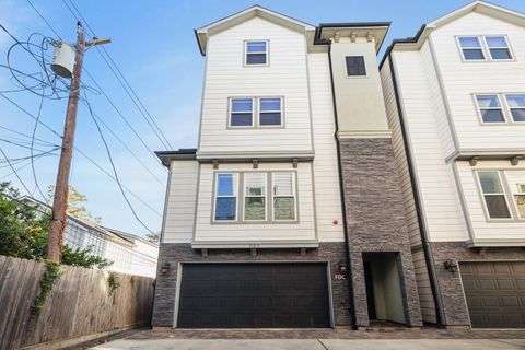 Photo of 912 Yale Street #D, Houston, TX 77008 (MLS # 7179301)