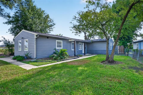 Photo of 5217 Pomander Road, Houston, TX 77021 (MLS # 48491899)