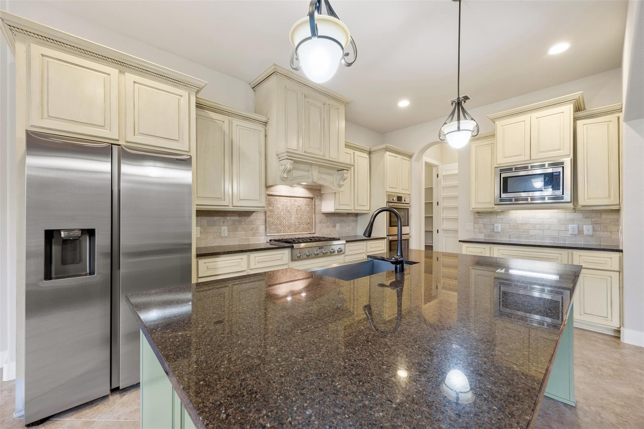 6515 Fraser Point Court