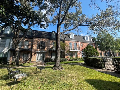 Photo of 443 N Post Oak Lane #443, Houston, TX 77024 (MLS # 46698128)