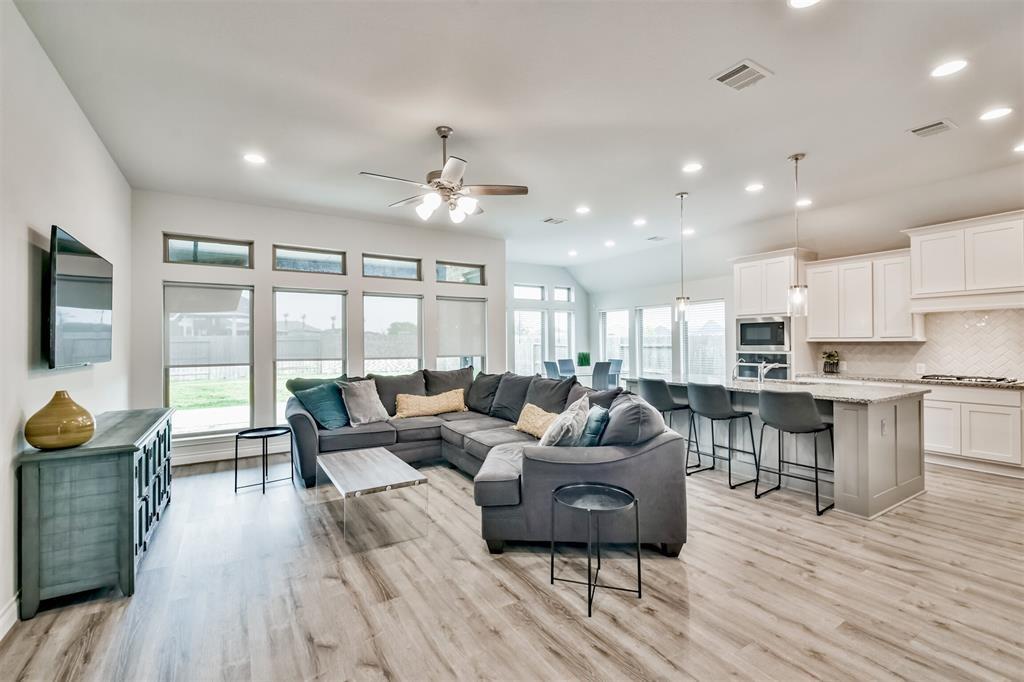 19042 Paso Fino Prairie Lane