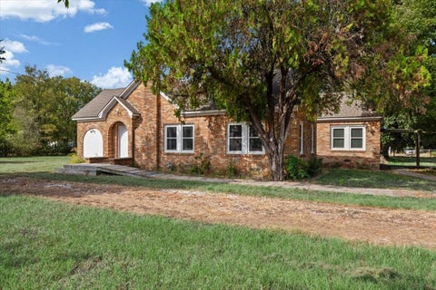 Photo of 903 N La Salle Street, Navasota, TX 77868 (MLS # 55393886)