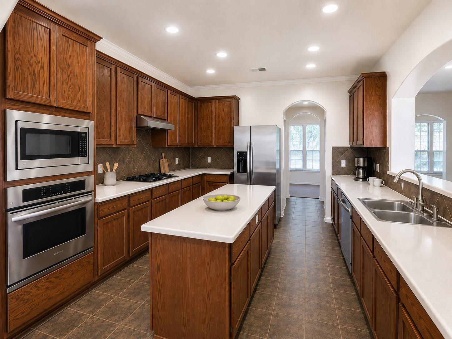 1918 Rustic Oak Lane