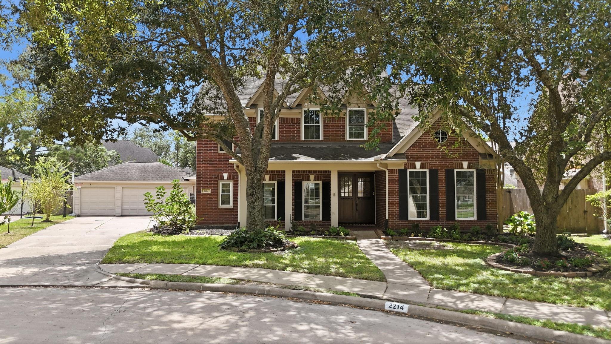 2214 Lytham Lane