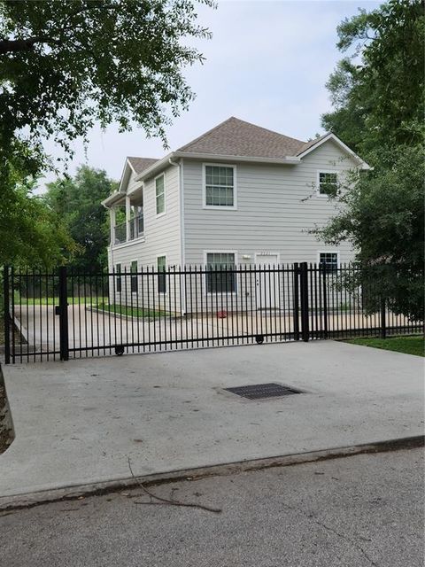Photo of 3521 Toliver Street, Houston, TX 77093 (MLS # 63947762)