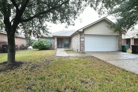 Photo of 8611 Texas Acorn Avenue, Houston, TX 77078 (MLS # 46599876)