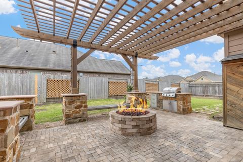 Photo of 6410 Hardwood Dale Way Drive, Humble, TX 77338 (MLS # 27125537)
