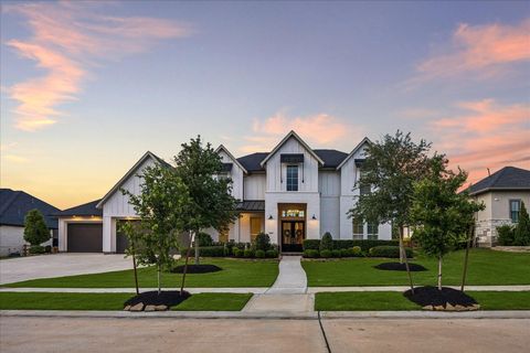 Photo of 29710 Heron View Lane, Fulshear, TX 77441 (MLS # 75490002)