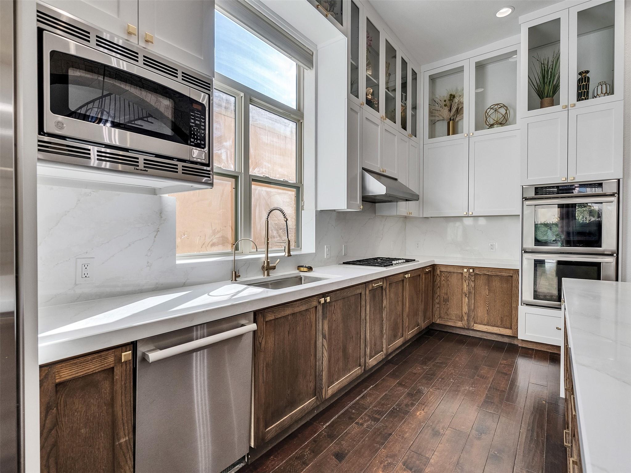 1007 Oyster Bank Circle
