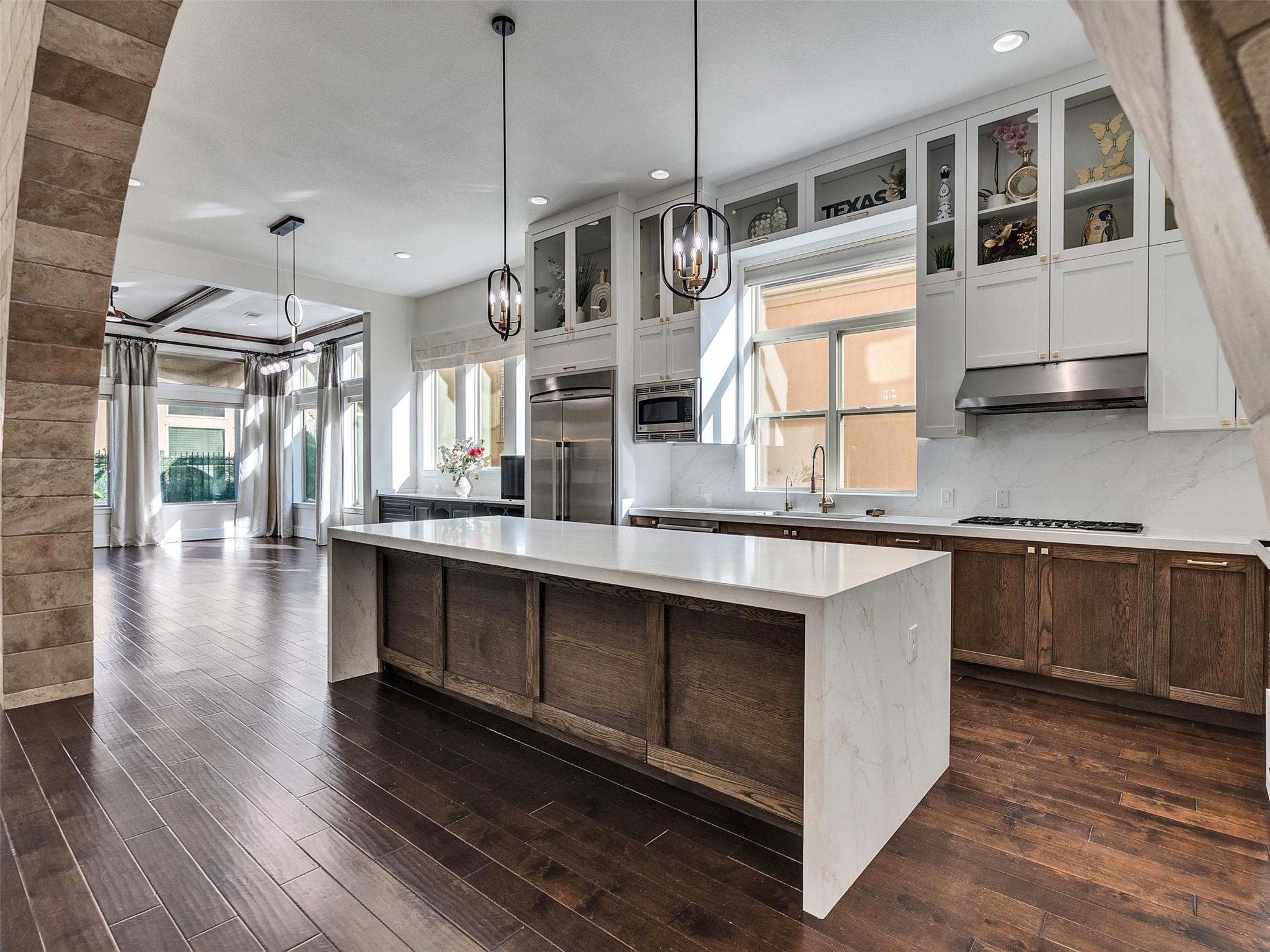 1007 Oyster Bank Circle