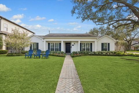 2511 Briarmead Drive Houston TX 77057