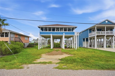 Photo of 16510 Jamaica Inn Road, Jamaica Beach, TX 77554 (MLS # 40807150)