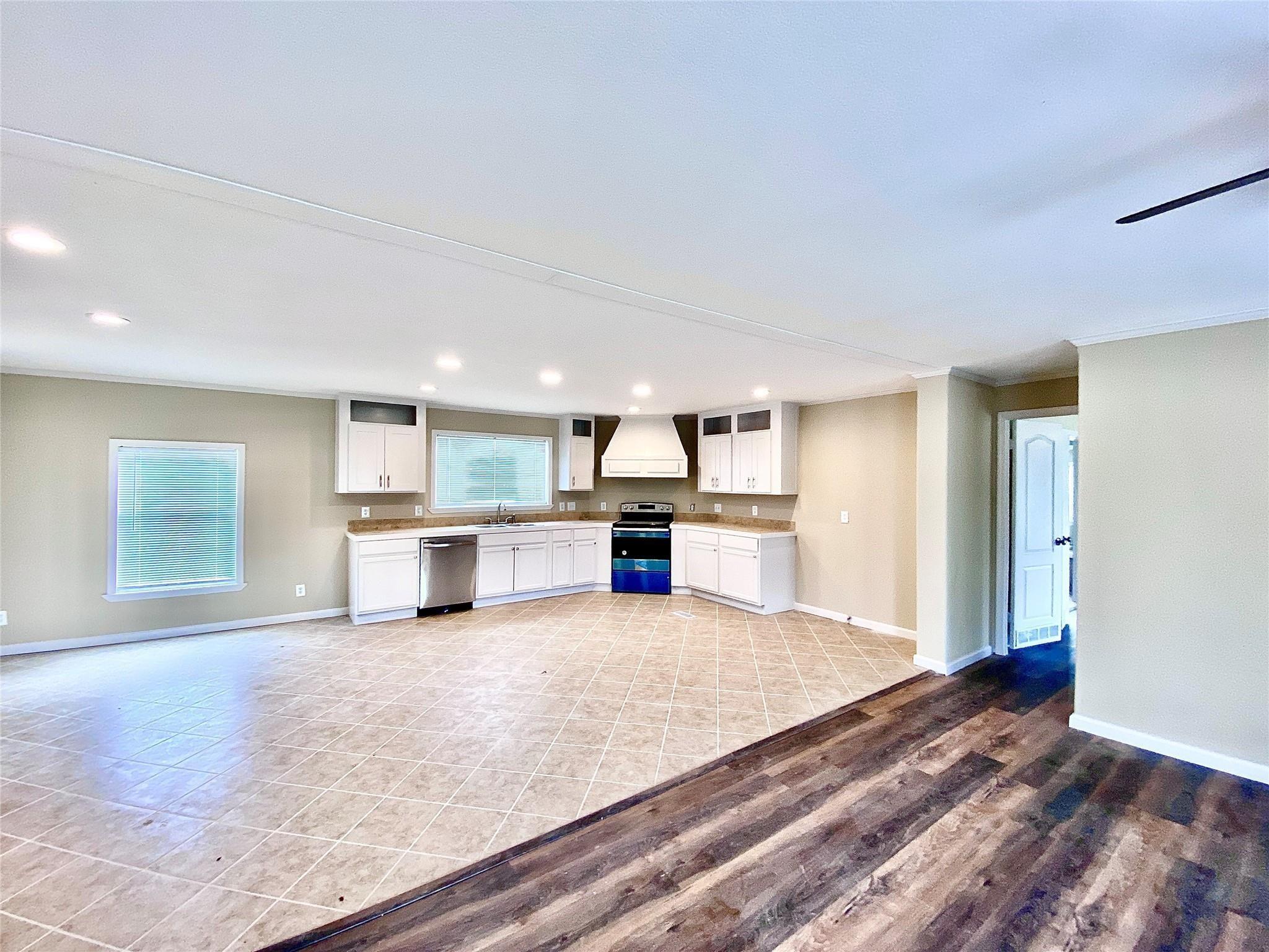 11720 W Small Oak Lane